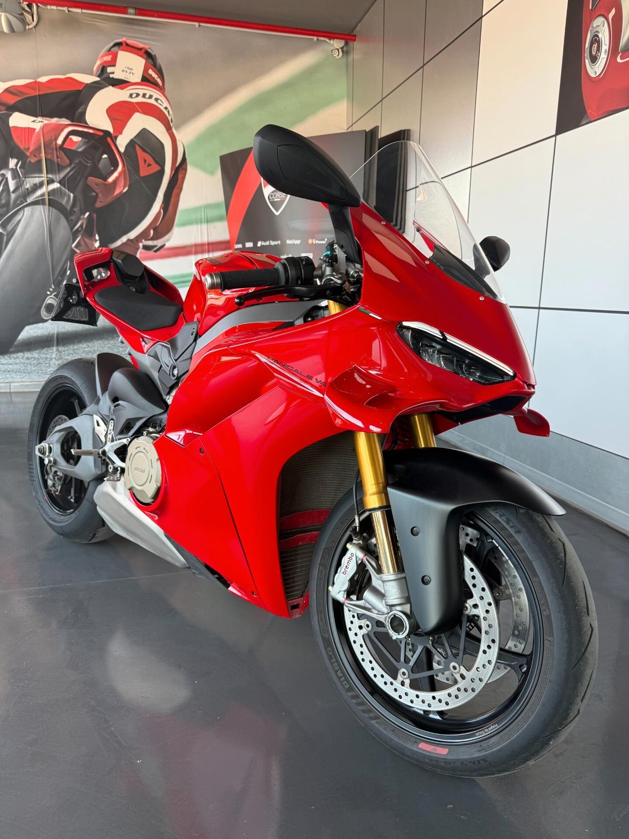 Ducati Panigale V4 S