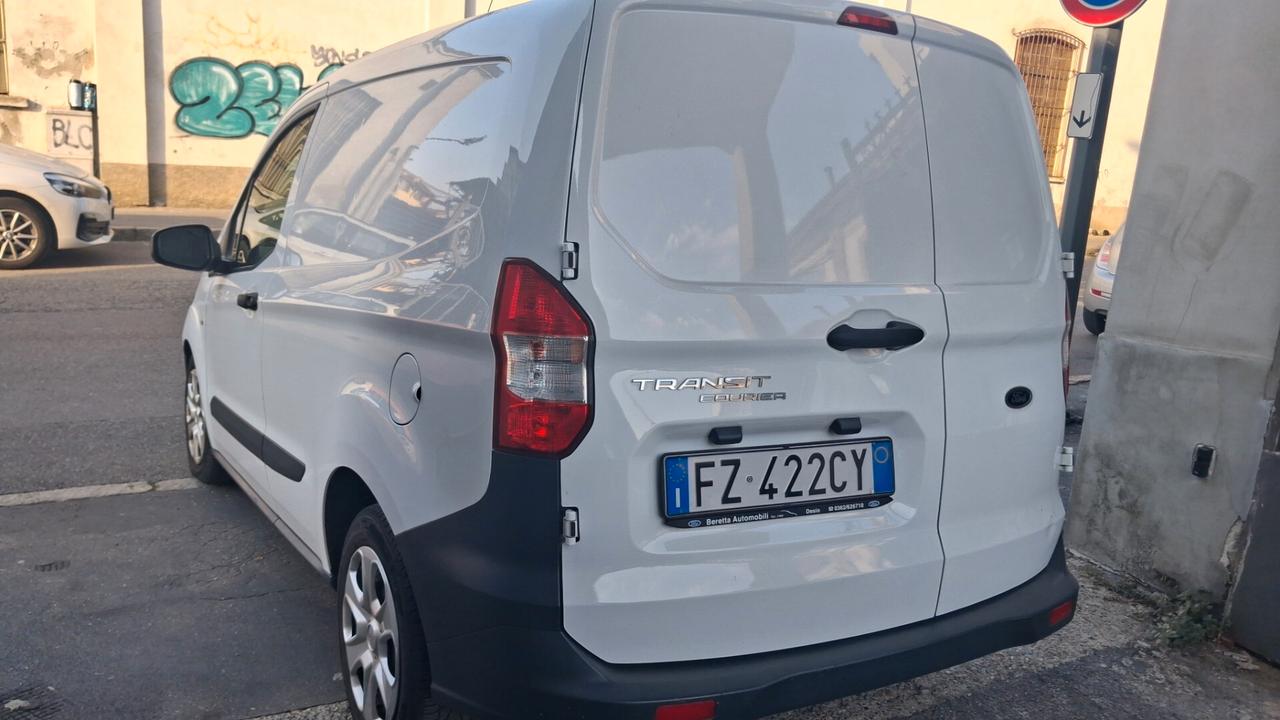 Ford Tourneo Courier 1.5 TDCI 75 CV Plus