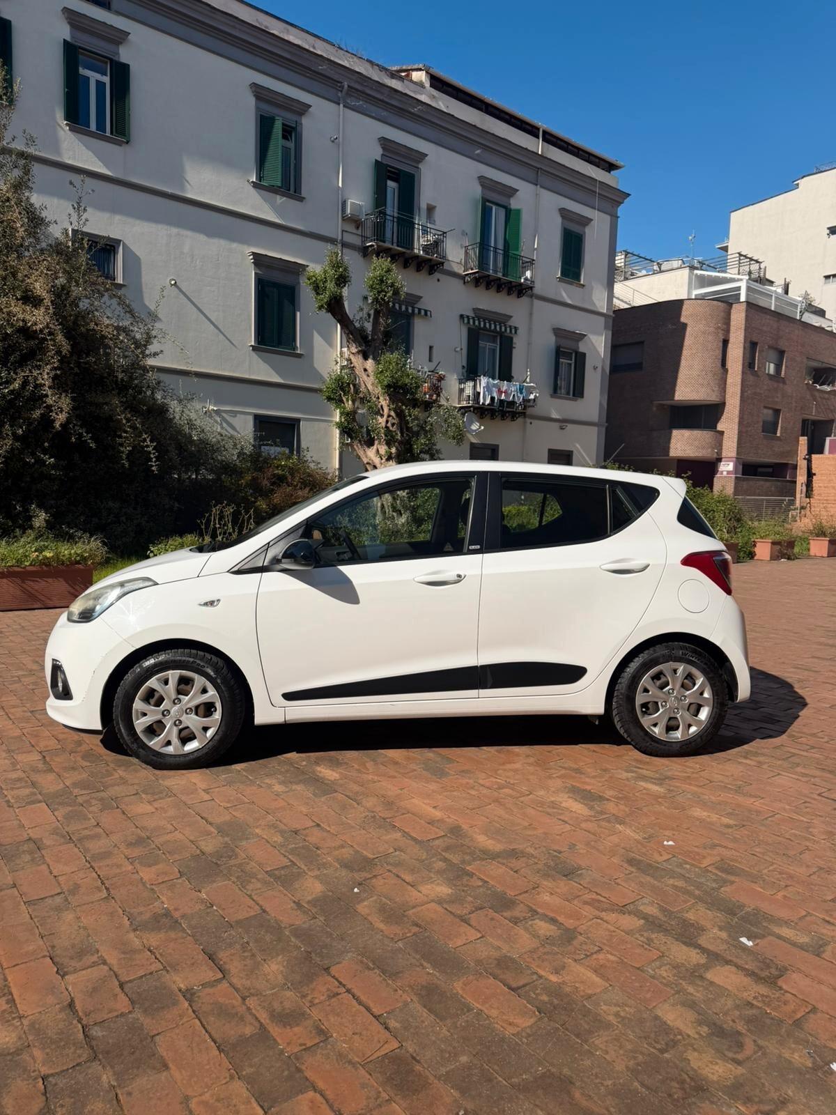 Hyundai i10 1.0 MPI Login A/T