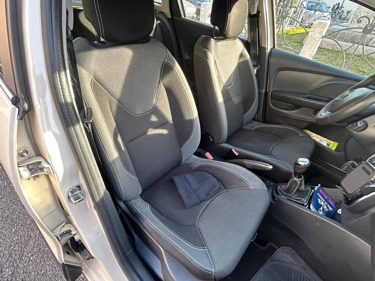 Renault Clio Sporter 0.9 tce energy 90cv ANCHE PER NEOPATENTATI