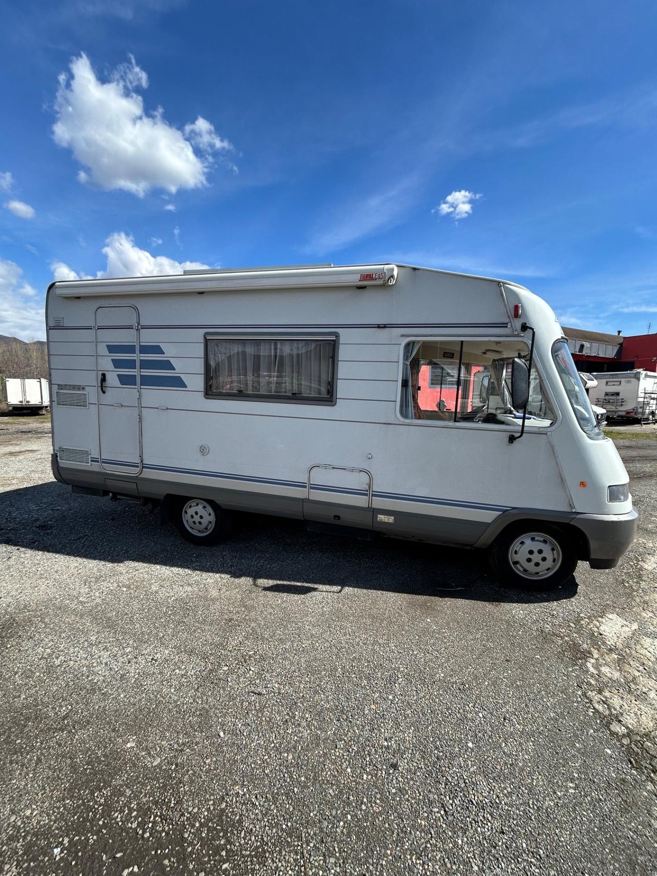 Hymer motorhome del 1998 in saldo 260