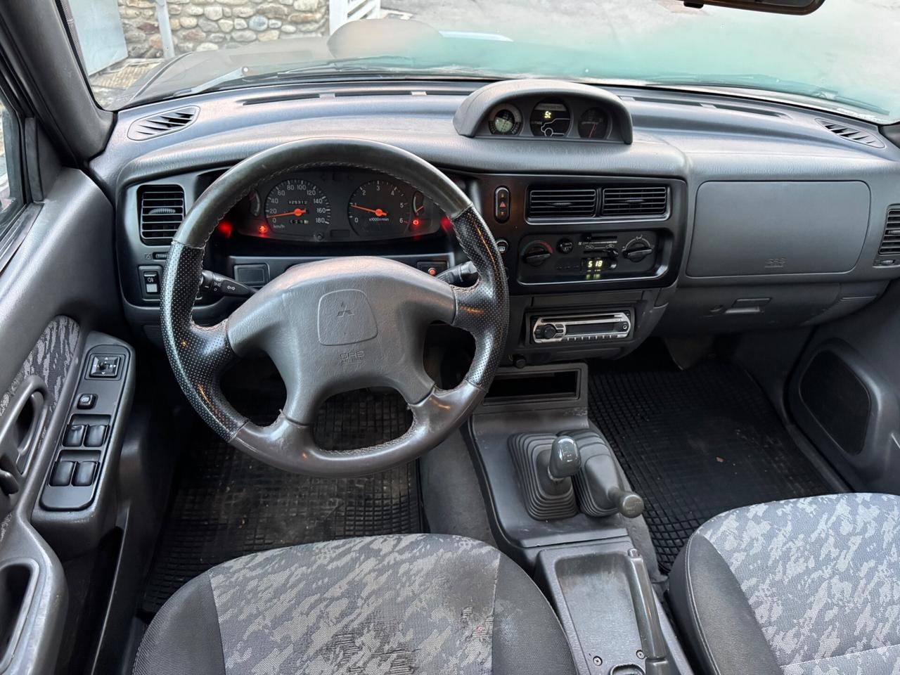 Mitsubishi L200 2.5 TDI 4WD Double Cab Pick-up GLS