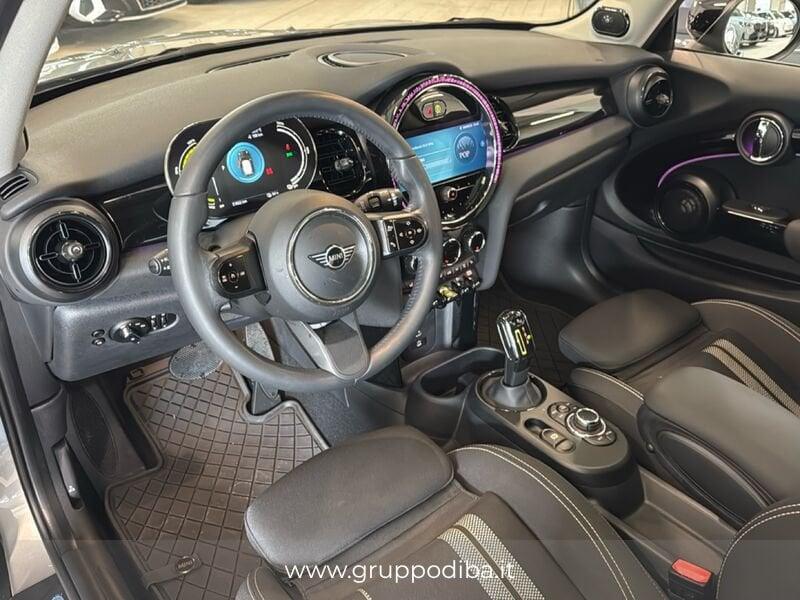 MINI Full Electric Mini F56 2021 Mini 3p Cooper SE Electric auto
