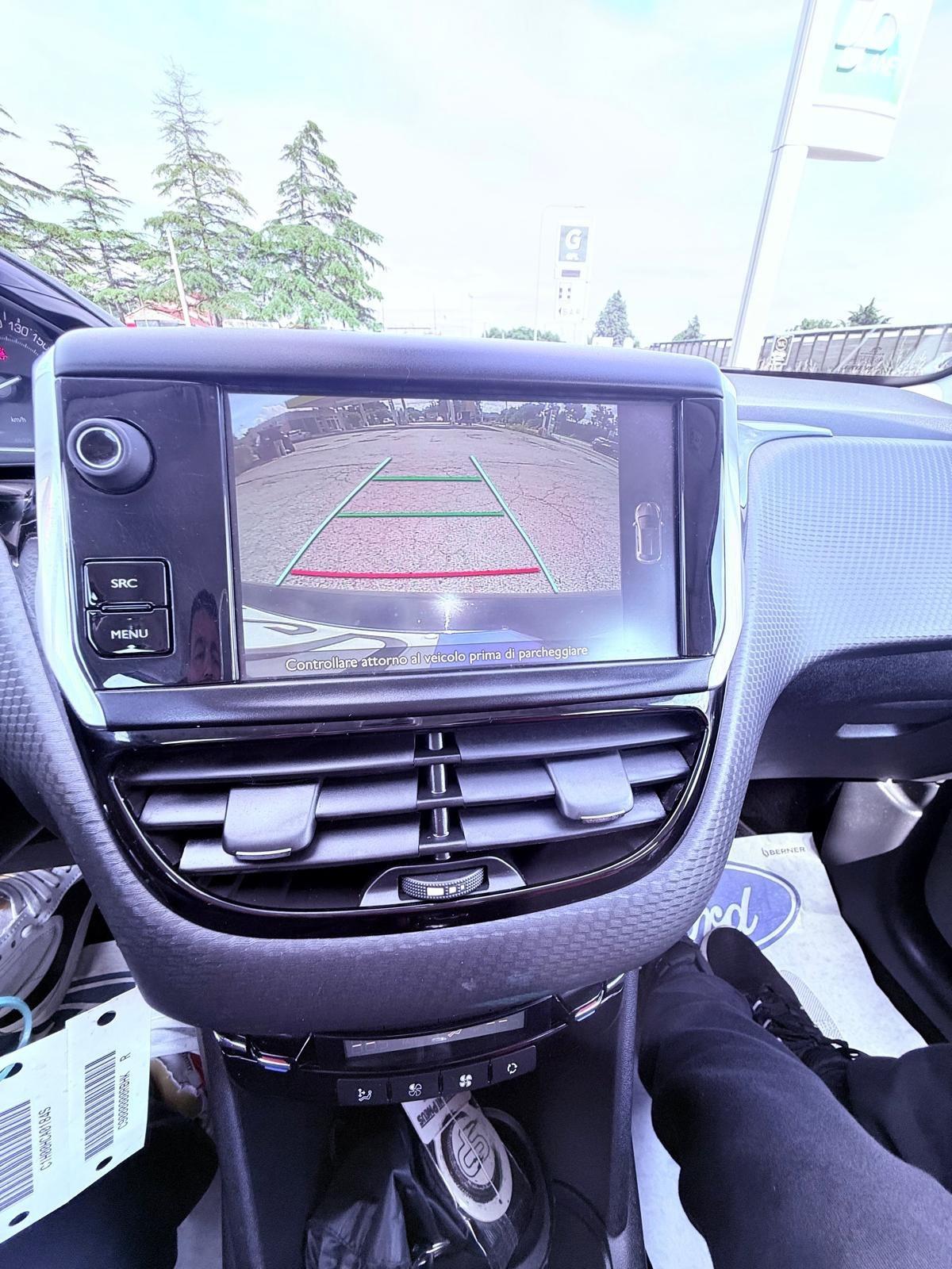 Peugeot 208 PureTech 82 5p. GPL Ok neopatentati