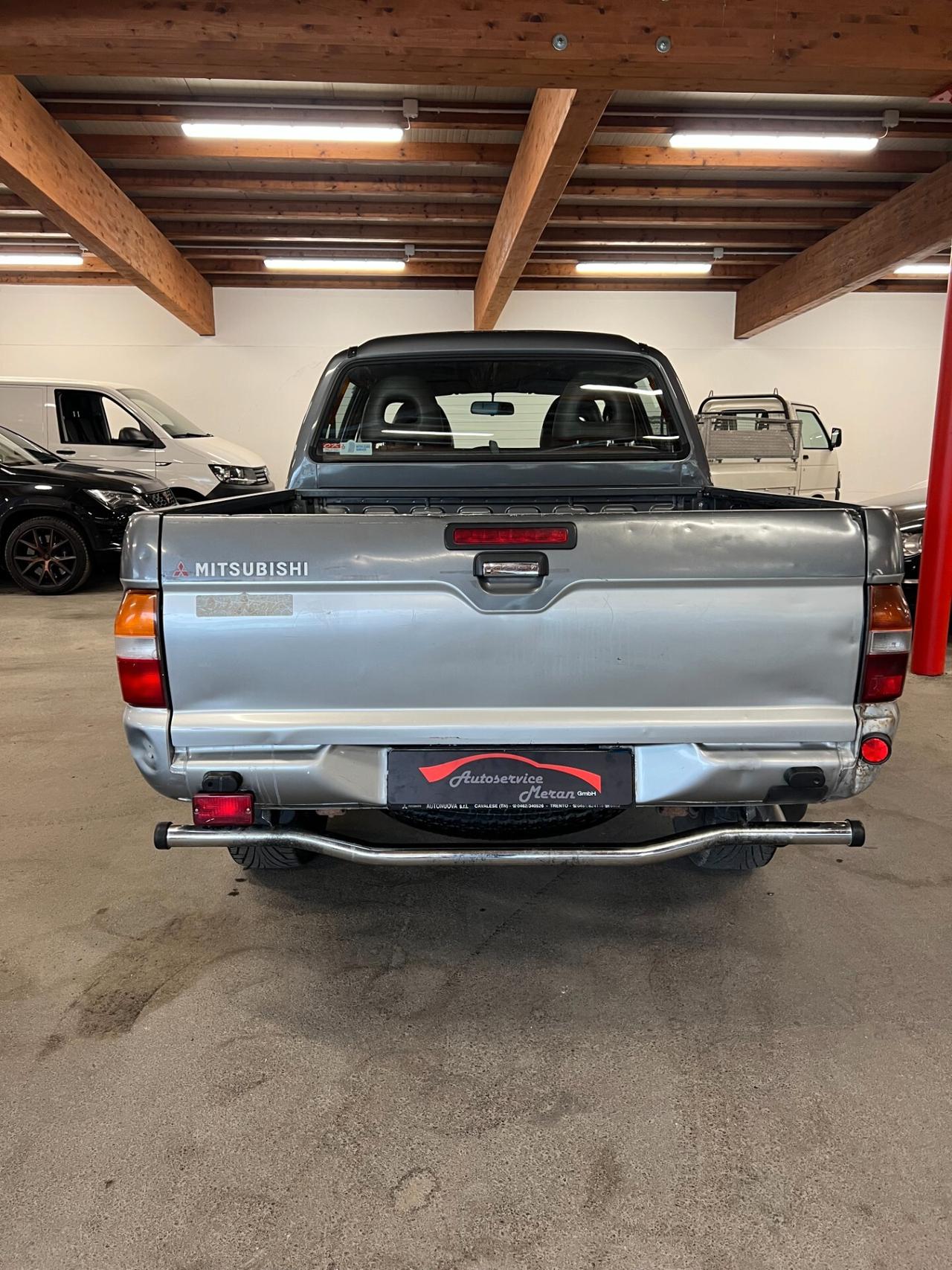 Mitsubishi L200 2.5 TDI 4x4 99PS/cv DC GLS Neopatentati