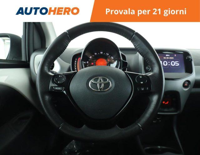 TOYOTA Aygo Connect 1.0 VVT-i 72 CV 5 porte x-play MMT