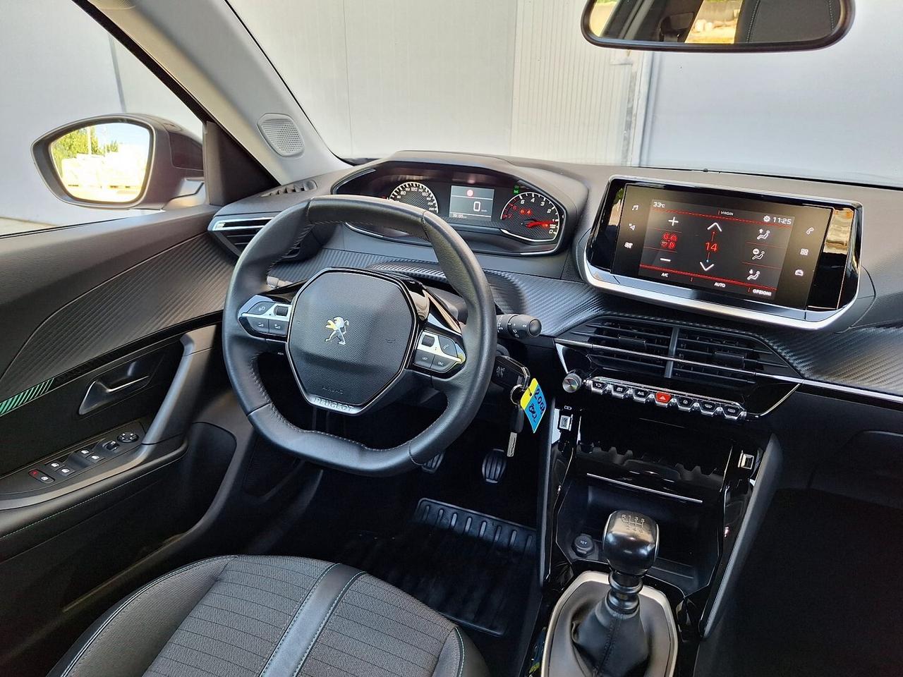 Peugeot 2008 1.2 110cv. Modello Allur, Km 38.200