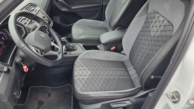 VOLKSWAGEN Tiguan 1.5 TSI 150 CV DSG ACT R-Line PERMUTE UNICOPR.