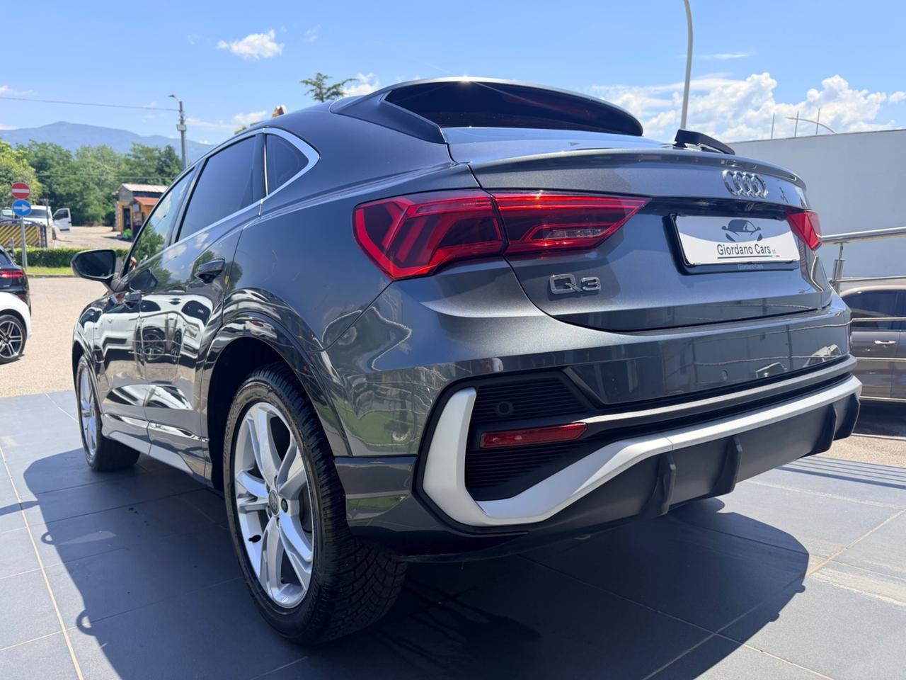Audi Q3 SPB 35 TDI S tronic line edition in garanzia
