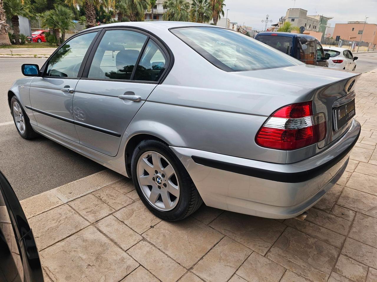 Bmw 318 318i (2.0) cat 4 porte Eletta