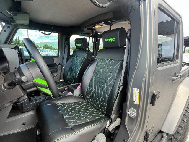 JEEP Wrangler Unlimited 2.8 CRD DPF Sahara