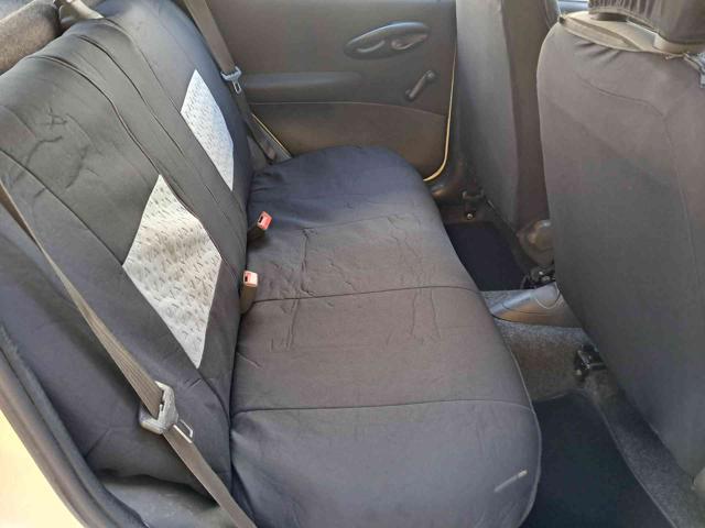 FIAT Punto 1.2 5 porte Active Natural Power NEOPATENTATI