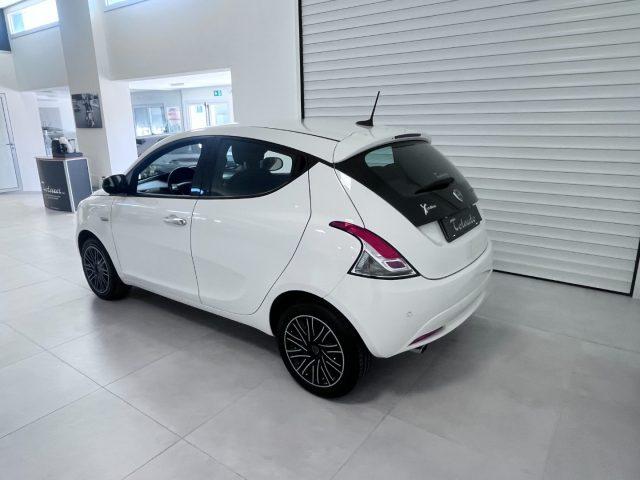 LANCIA Ypsilon 1.0 FireFly 5 porte S&S Hybrid Gold