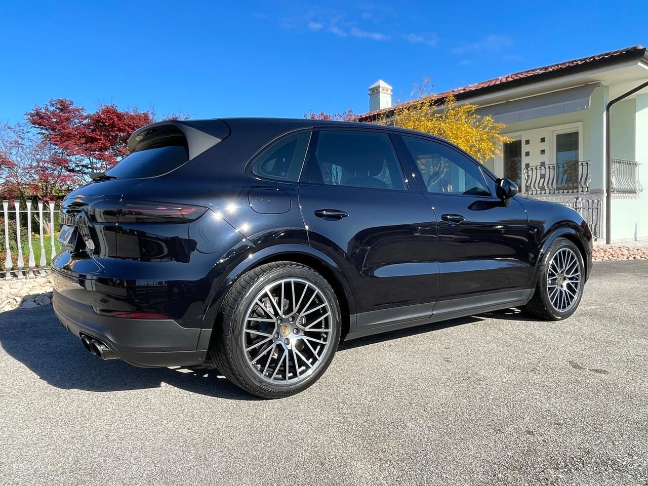 Porsche Cayenne 3.0 V6