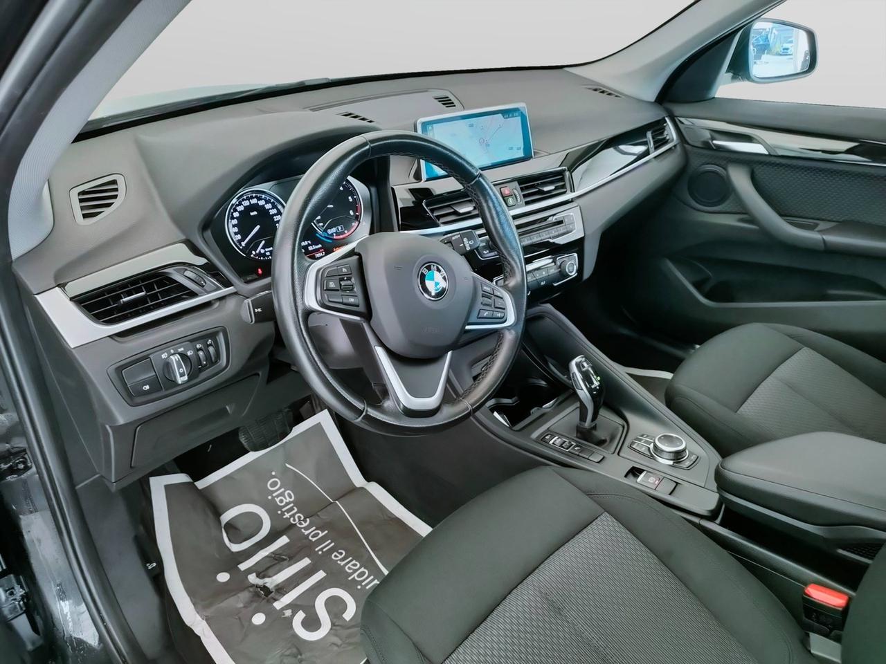 BMW X1 F48 2019 - X1 sdrive18d Advantage
