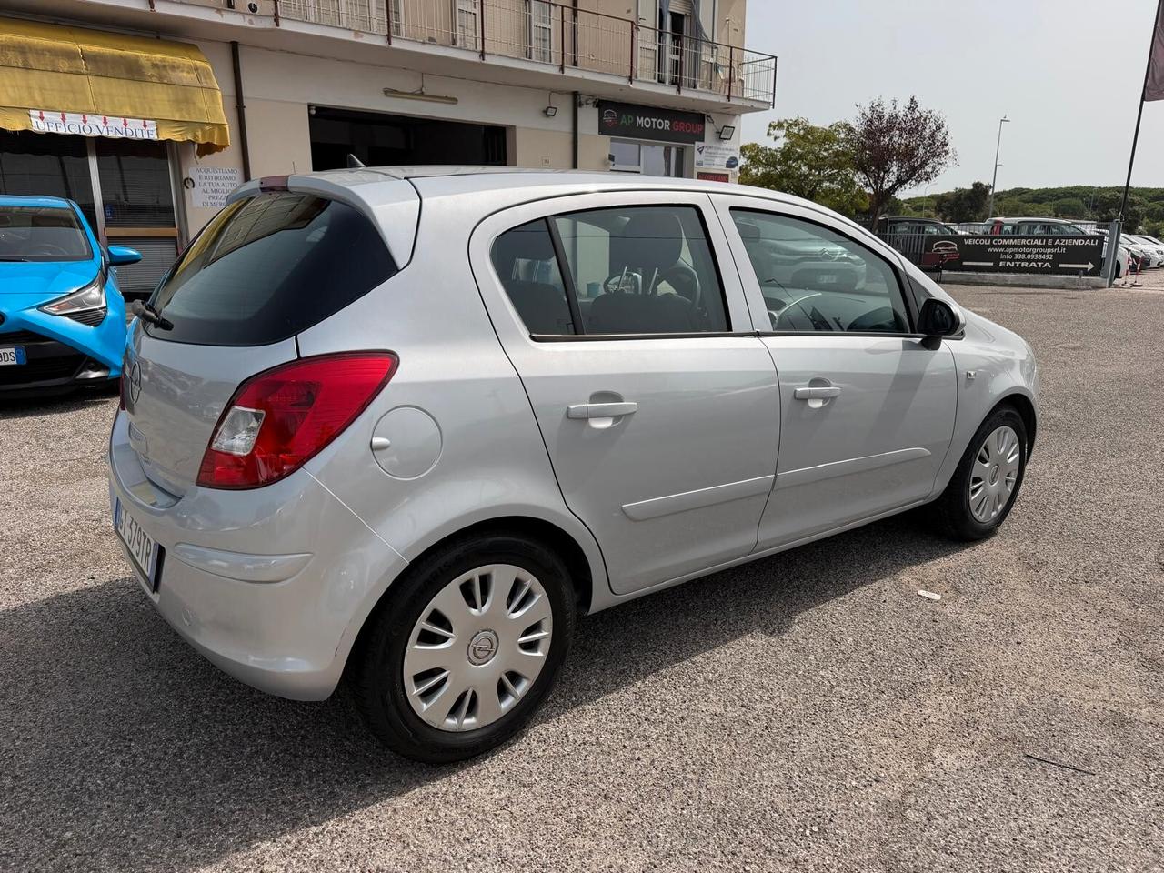 Opel Corsa 1.2 5 porte Easytronic Enjoy