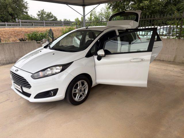 FORD Fiesta 1.0 80CV 5 porte Titanium PRONTA CONSEGNA
