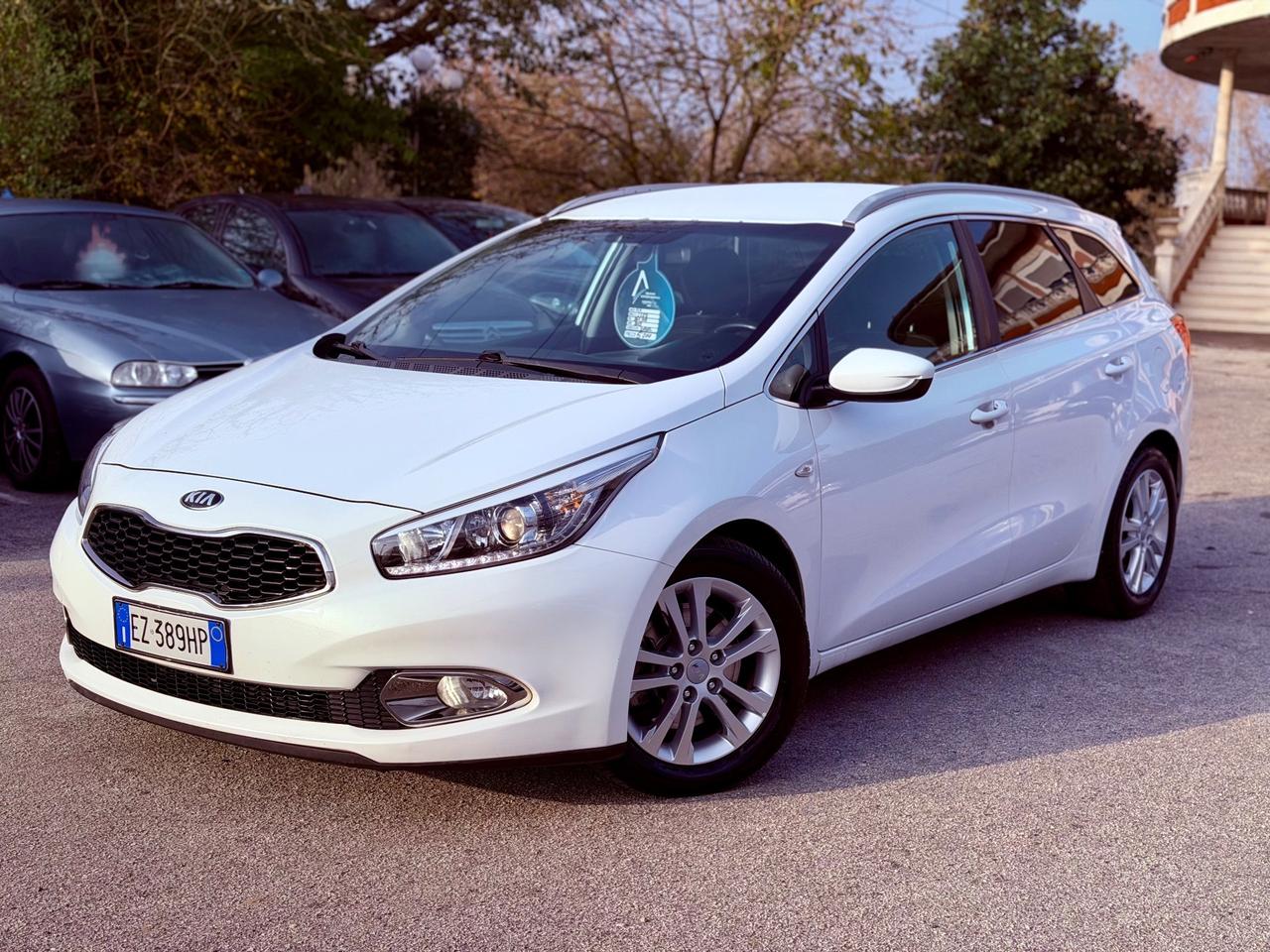 Kia Ceed 2015 1.6 CRDi OK NEOPATENTATI ! ! !