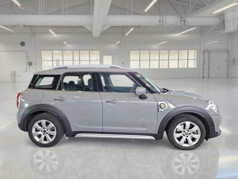 MINI COOPER SE COUNTRYMAN ALL4 Business autom.