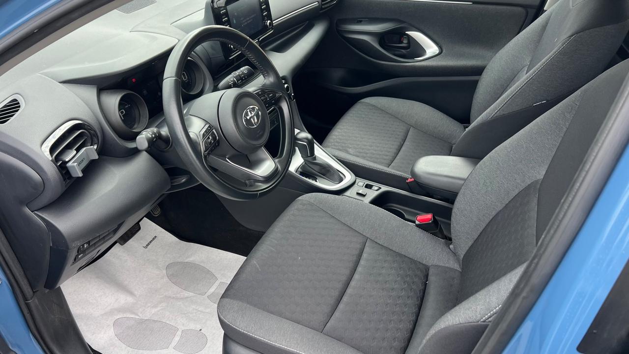 Toyota Yaris 1.5 Hybrid 5 porte Lounge