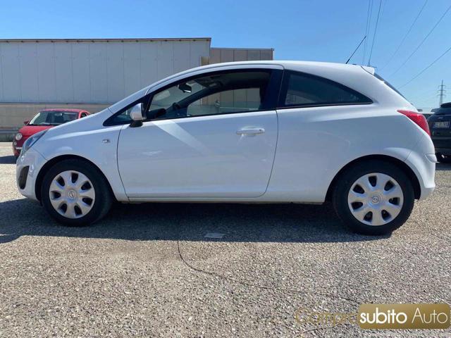 OPEL Corsa 1.2 85CV 3 porte GPL-TECH b-color