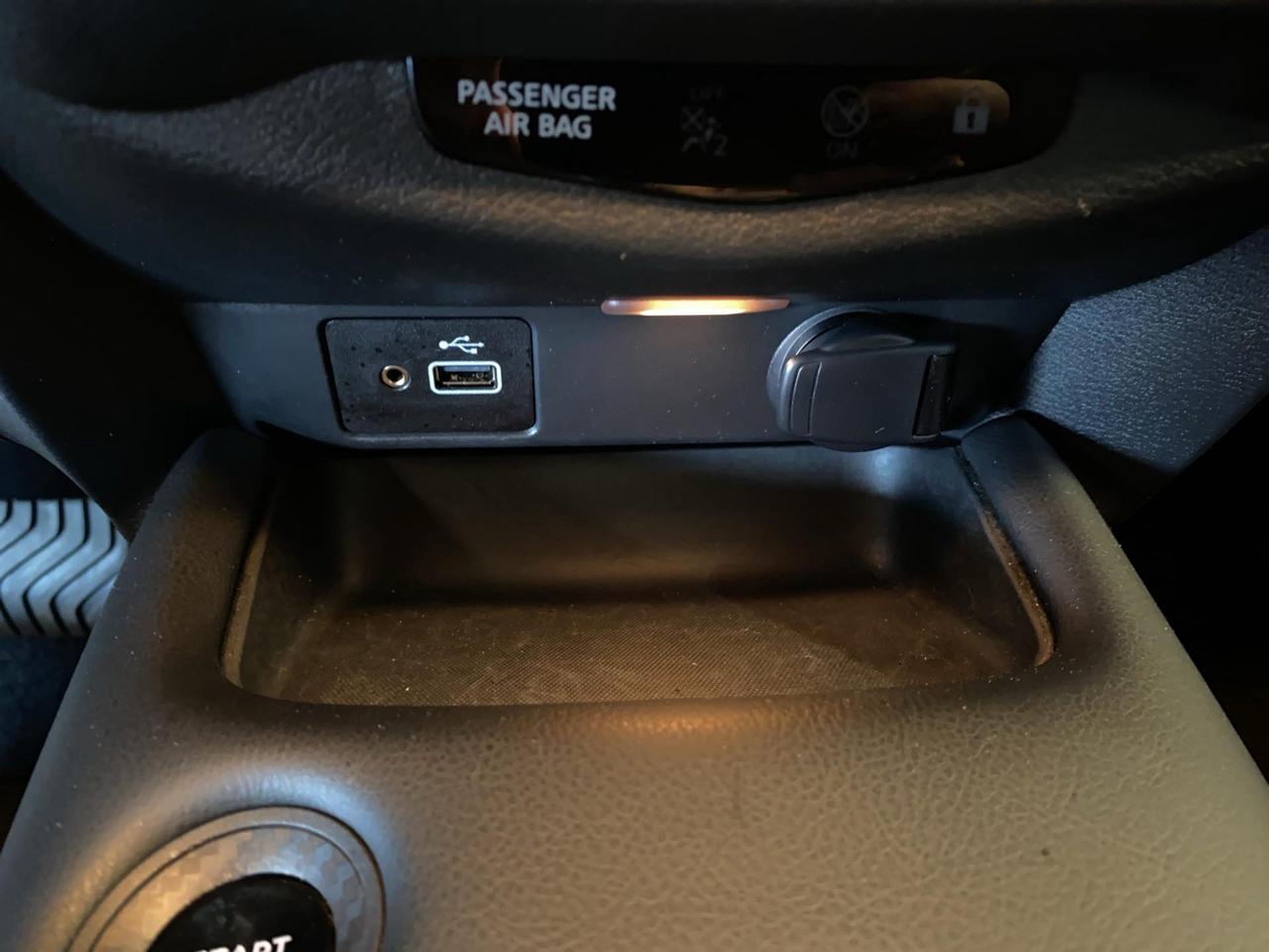 Nissan Juke 1.6 hev N-Connecta