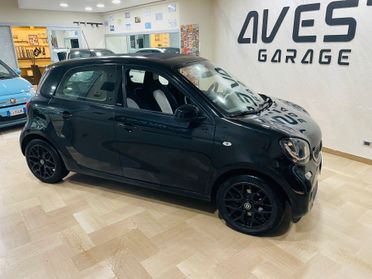 Smart ForFour 70 1.0 Cabrio Black Passion