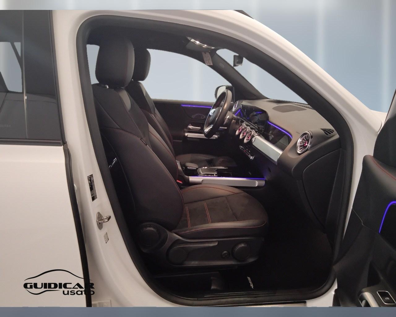 Mercedes-Benz GLB - X247 2019 - GLB 200 d Premium Easy Tech 4matic auto