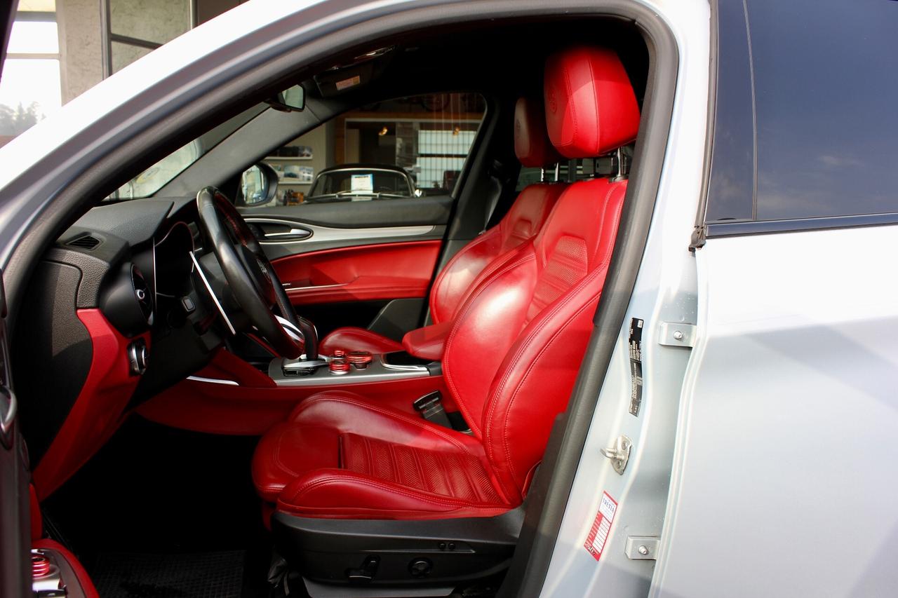 Alfa Romeo Stelvio 2.2 Turbodiesel 210 CV AT8 Q4 Veloce PELLE NAVY BAULE ELETT.