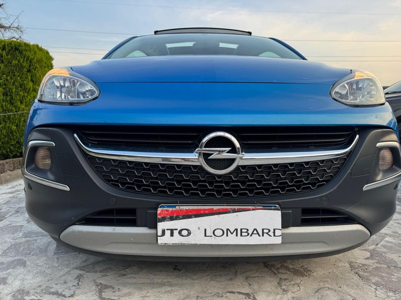 Opel Adam Rocks 1.2 70 CV Unlimited neopatentato
