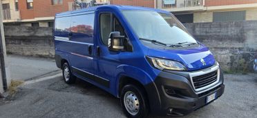 Peugeot Boxer 330 2.2 BlueHDi 140 S&S PC-TN Furgone