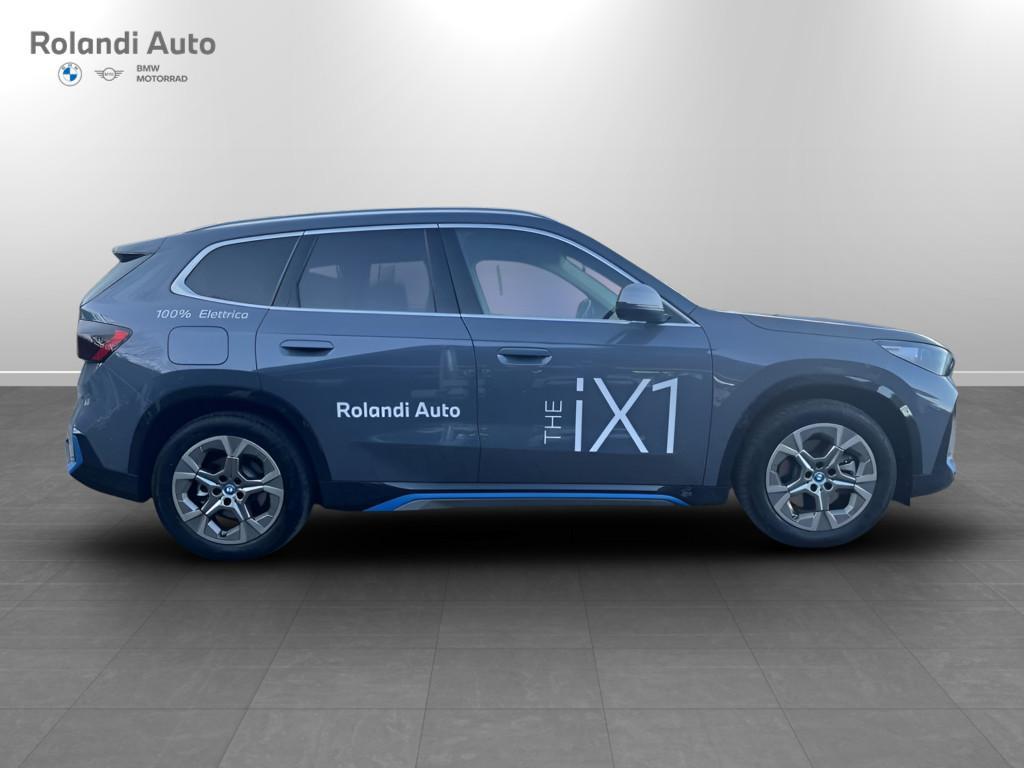 BMW iX1 30 xLine xDrive