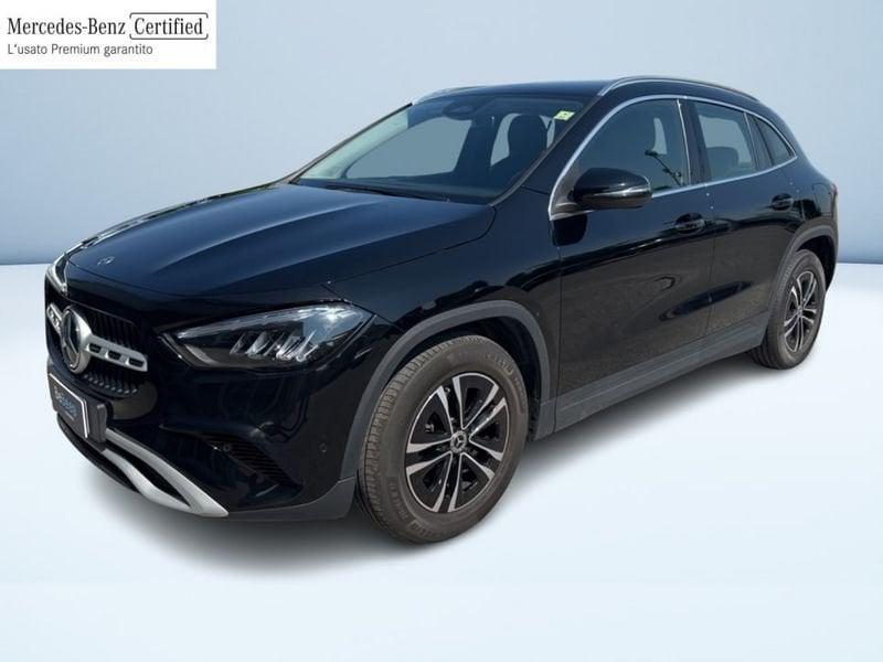 Mercedes-Benz GLA 180 D ADVANCED AUTO