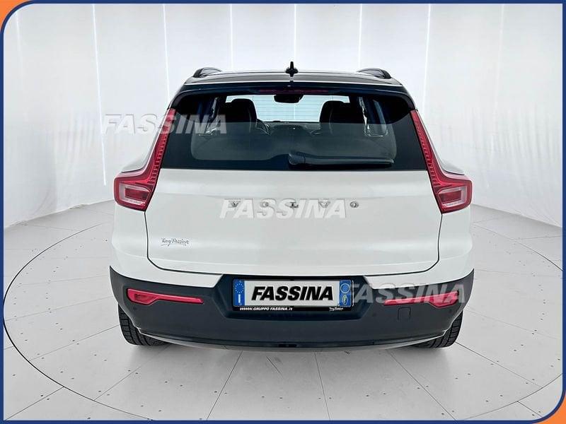 Volvo XC40 T5 Recharge Plug-in Hybrid R-design