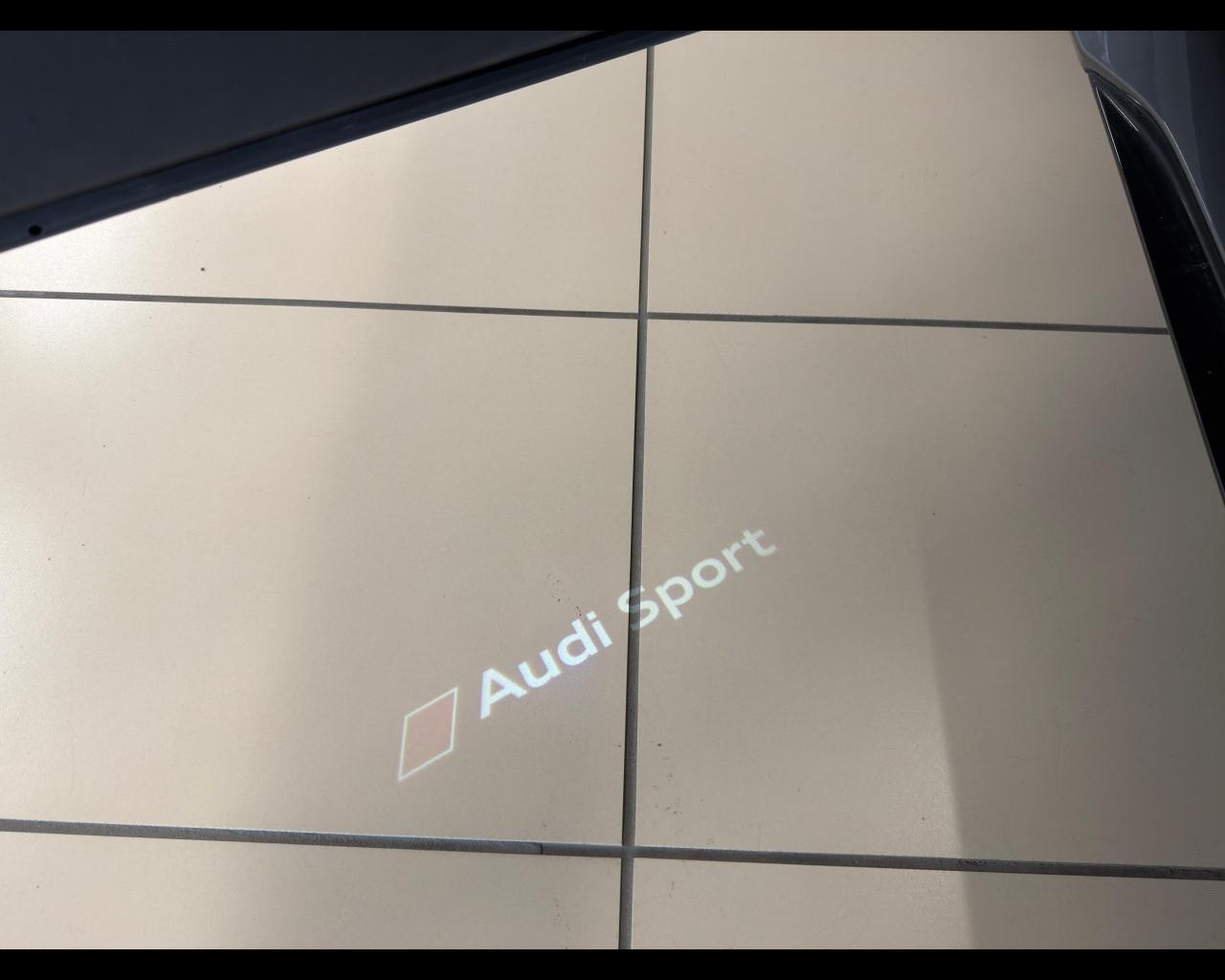 AUDI A6 5ª serie - RS 6 Avant 4.0 TFSI V8 quattro tiptronic