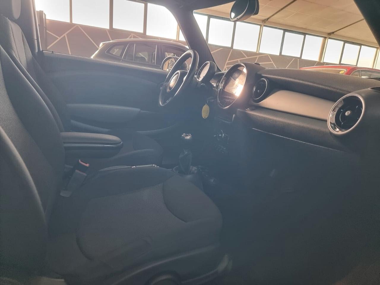 Mini Cooper D Clubman 1.6 16V NEOPATENTATI