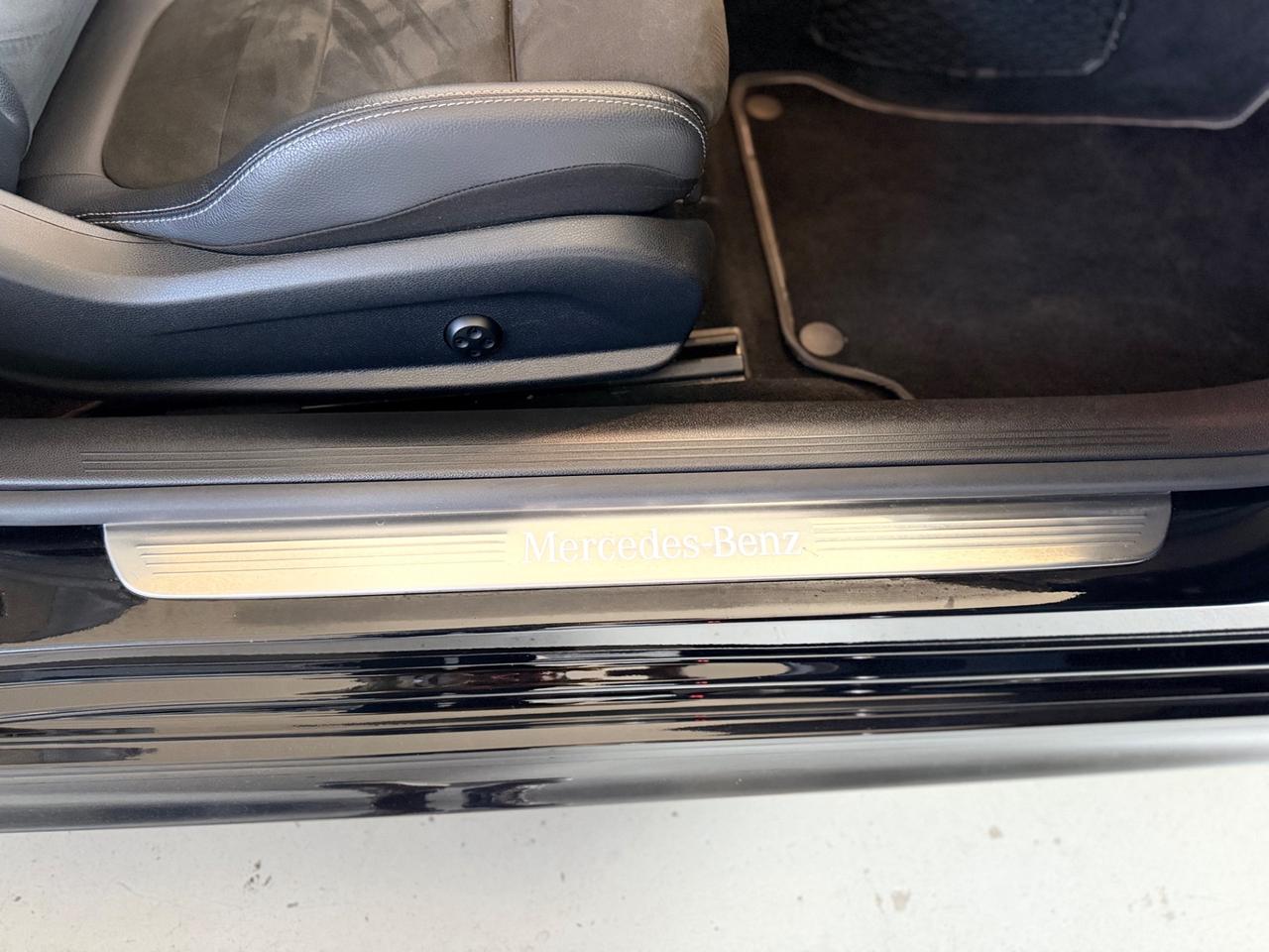 Mercedes-benz E 220 d 4Matic Auto AMG Premium Plus