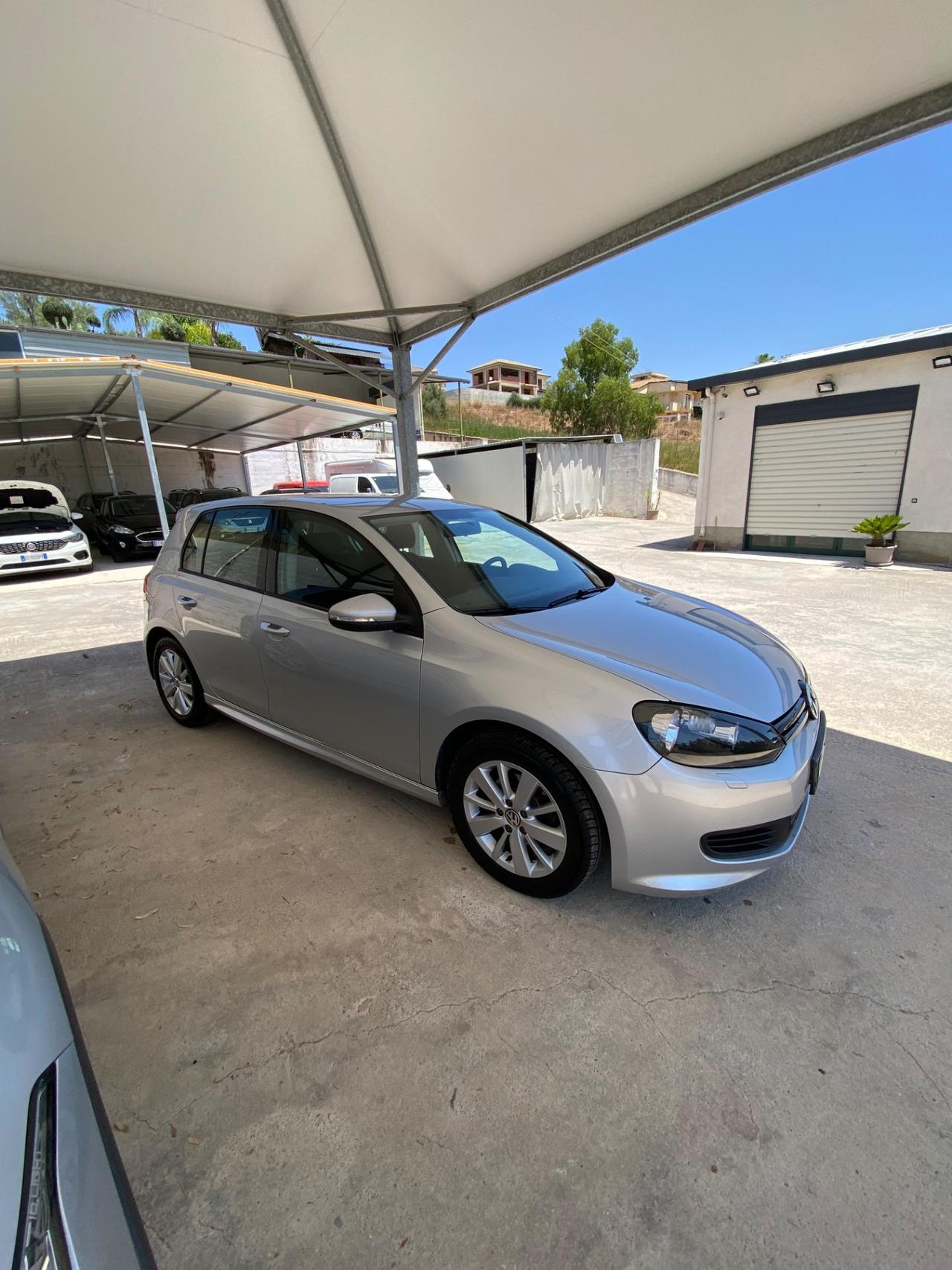 Volkswagen Golf 1.6 TDI DPF 5p. Sport Edition