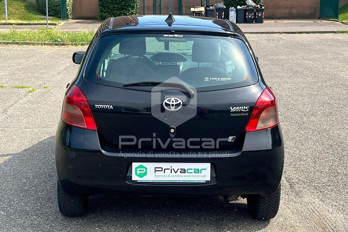 TOYOTA Yaris 1.0 5 porte Sol