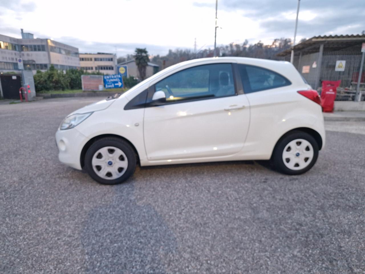 Ford Ka Ka+ 1.2 8V 69CV Business