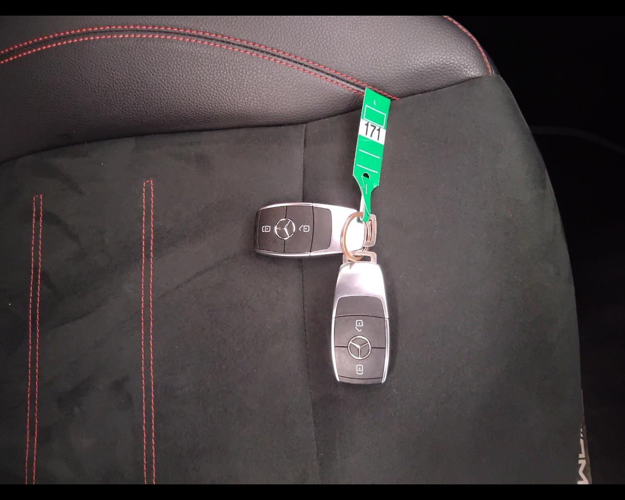 Mercedes-Benz Classe A - W177 2018 - A 180 d Premium auto