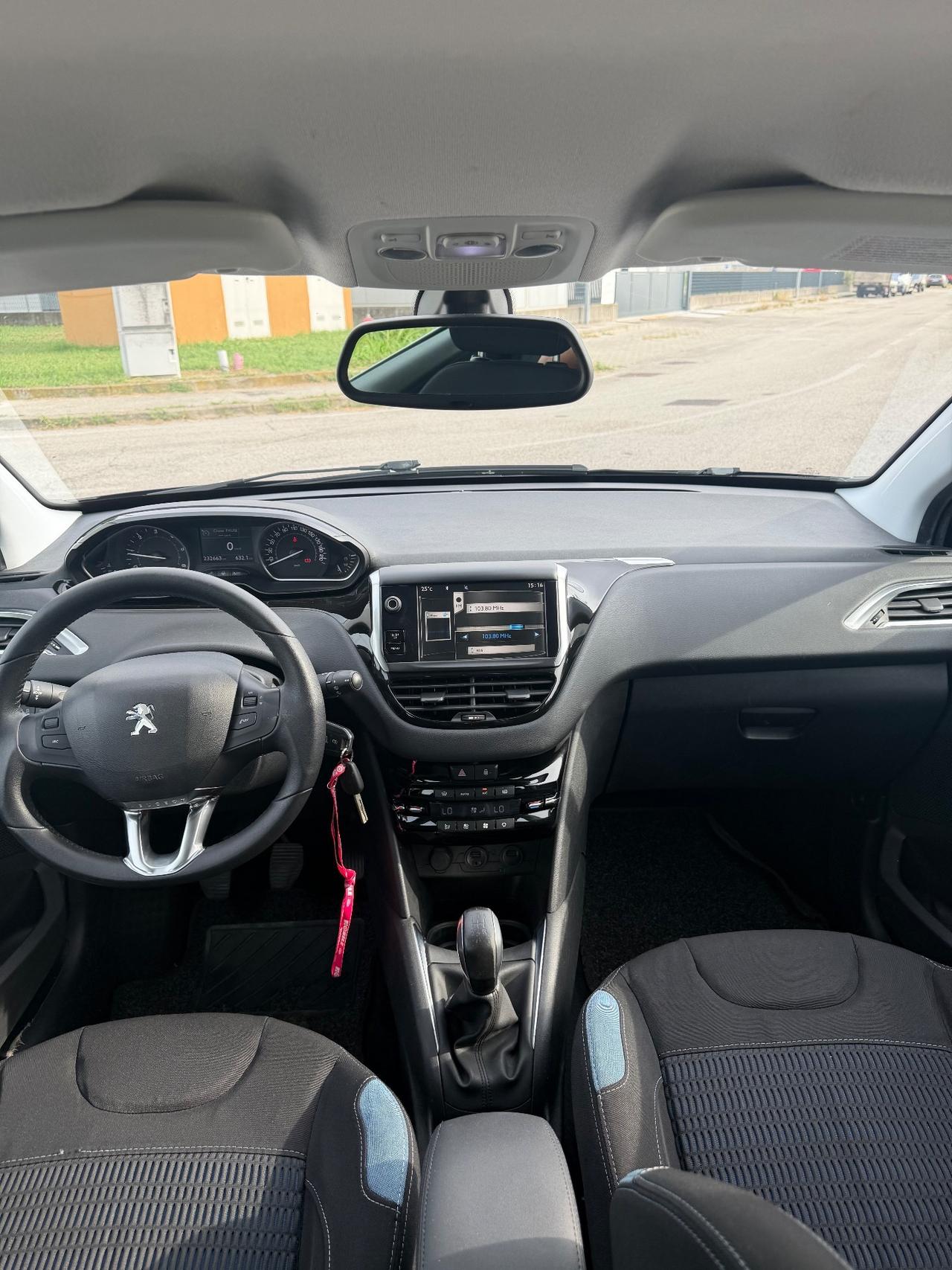 Peugeot 208 1.6 e-HDi 92 CV Stop&Start 5 porte Allure