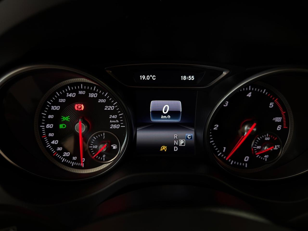 Mercedes-benz GLA 220 d Automatic 4Matic Premium