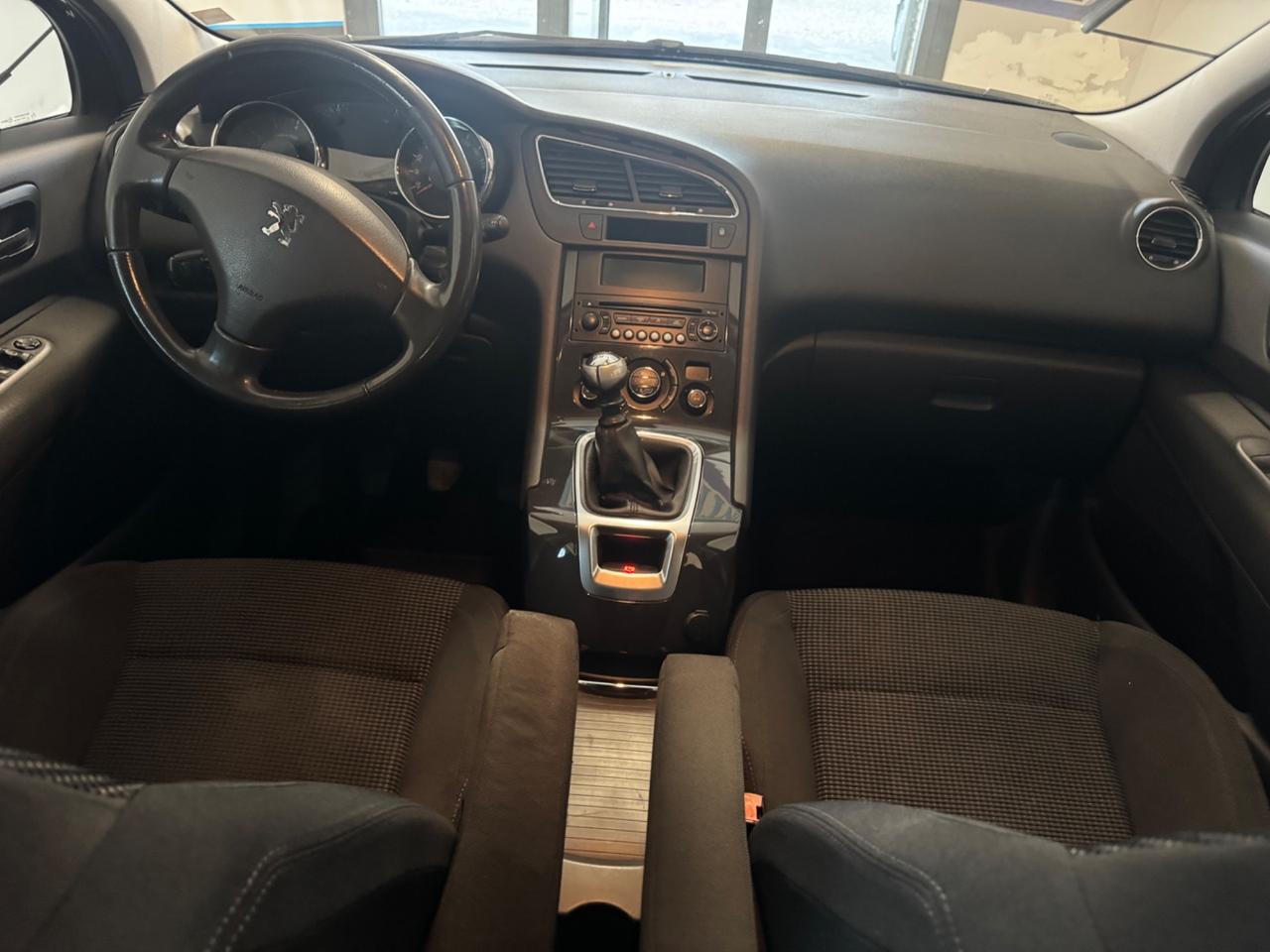 Peugeot 5008 1.6 THP 156CV Tecno