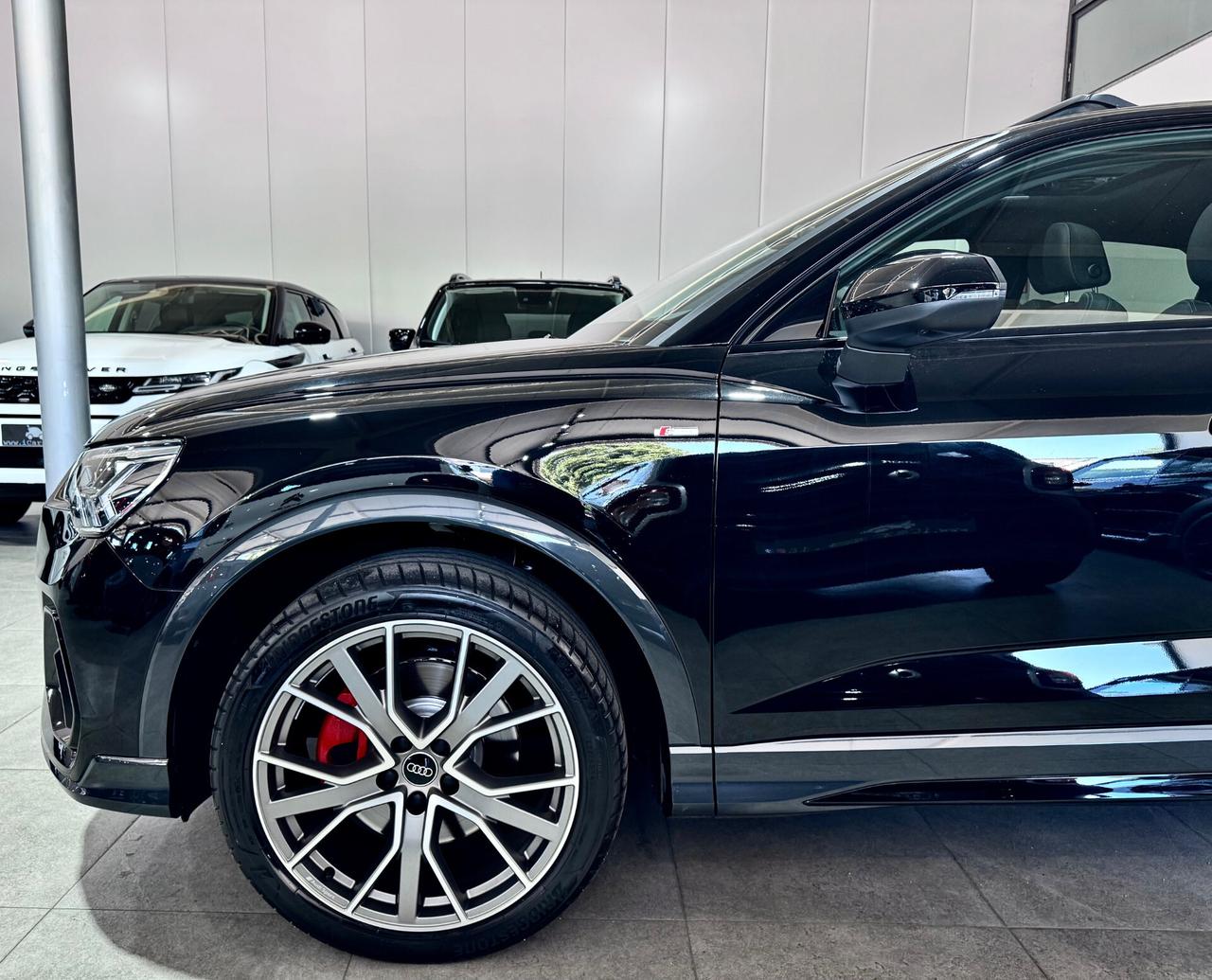 Audi Q3 40 2.0 TDI 193CV Quattro S-Line Identity Black