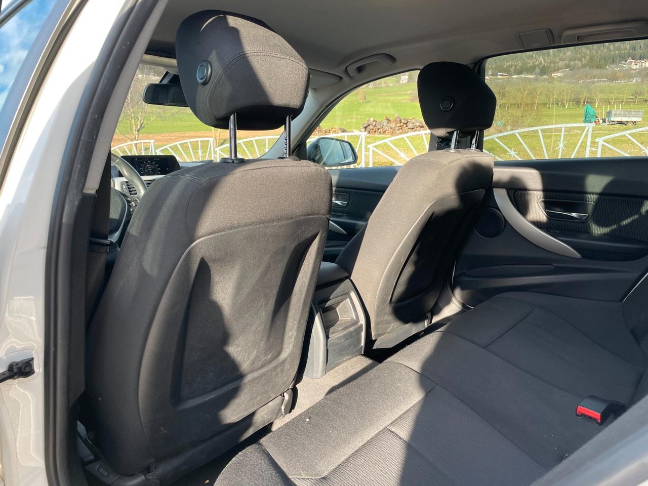 Bmw 320d xDrive Touring Business aut. 4X4