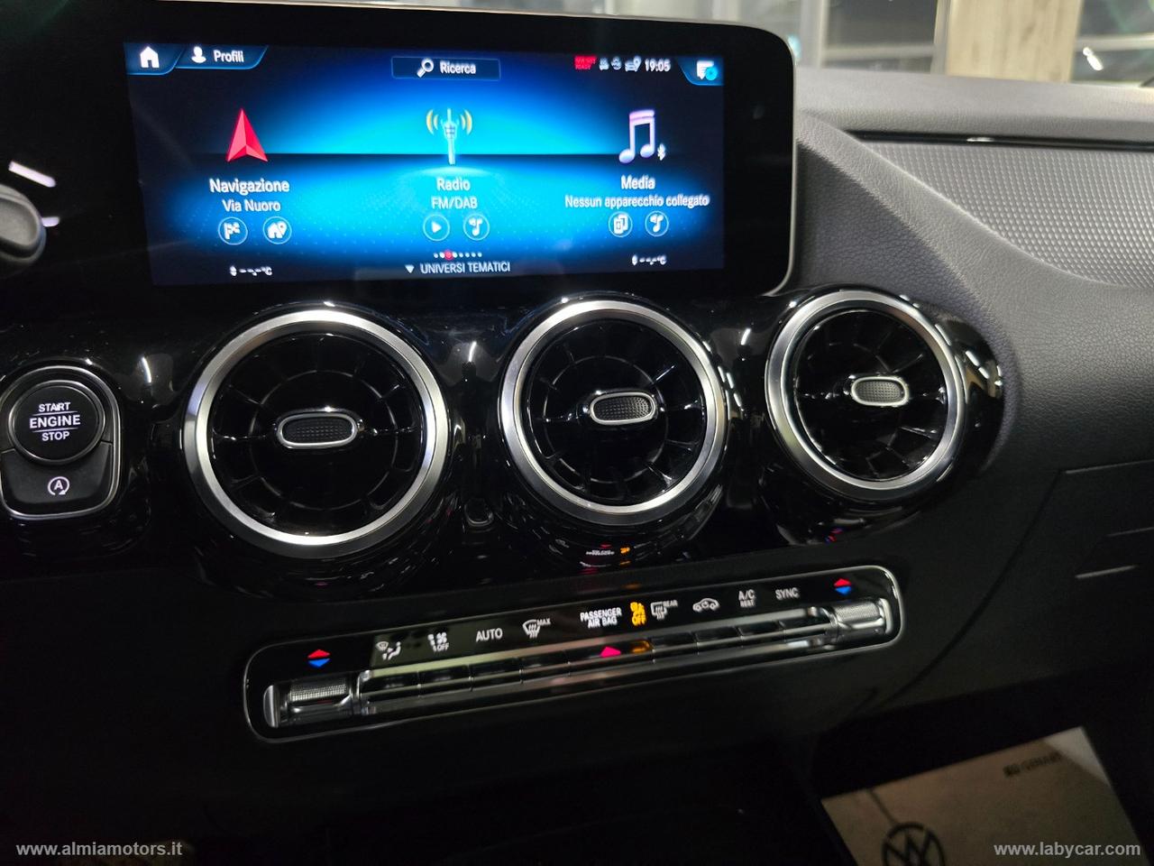 MERCEDES-BENZ B 180 d Automatic Executive