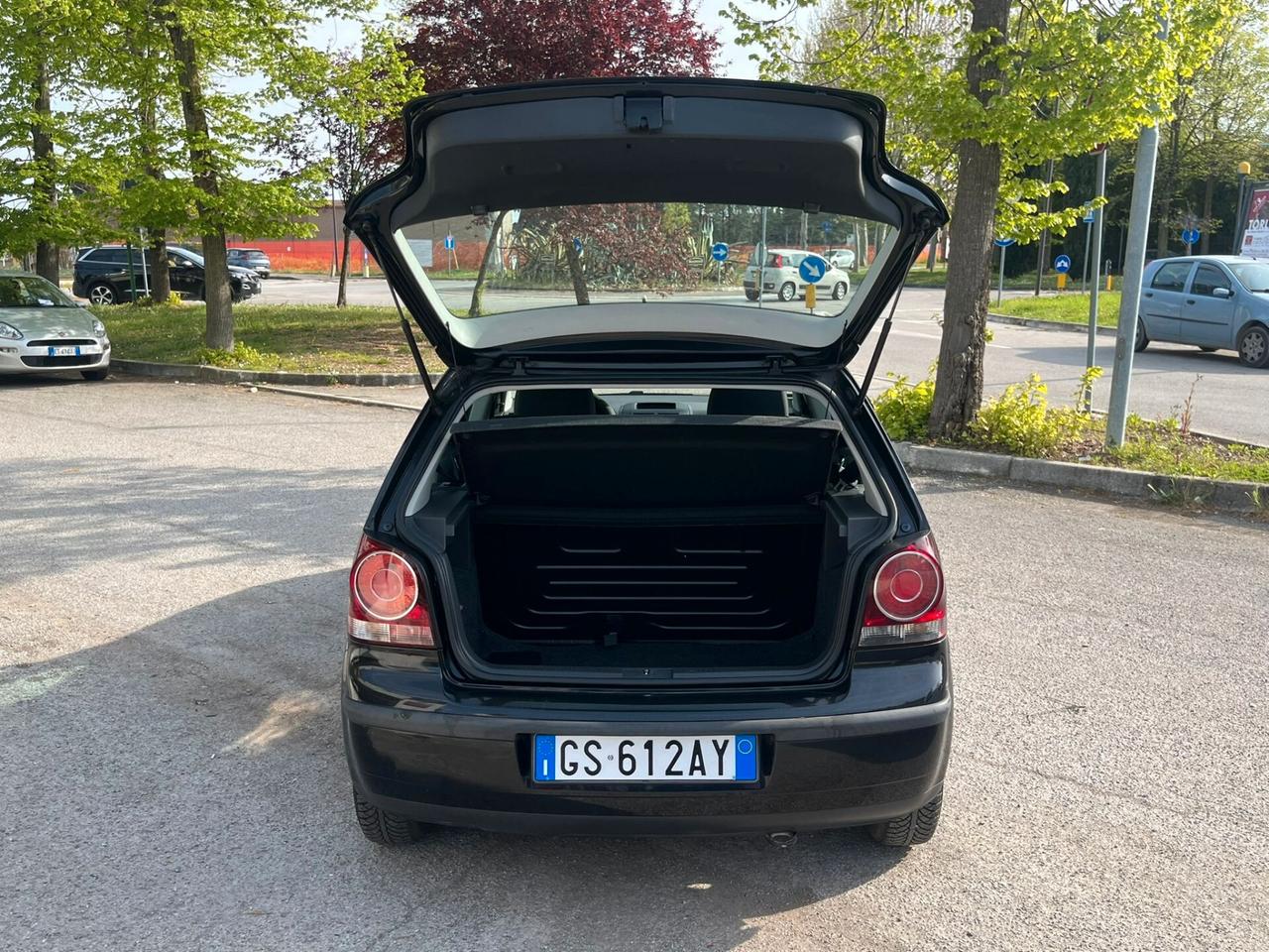 Volkswagen Polo 1.2/60CV 5p. United