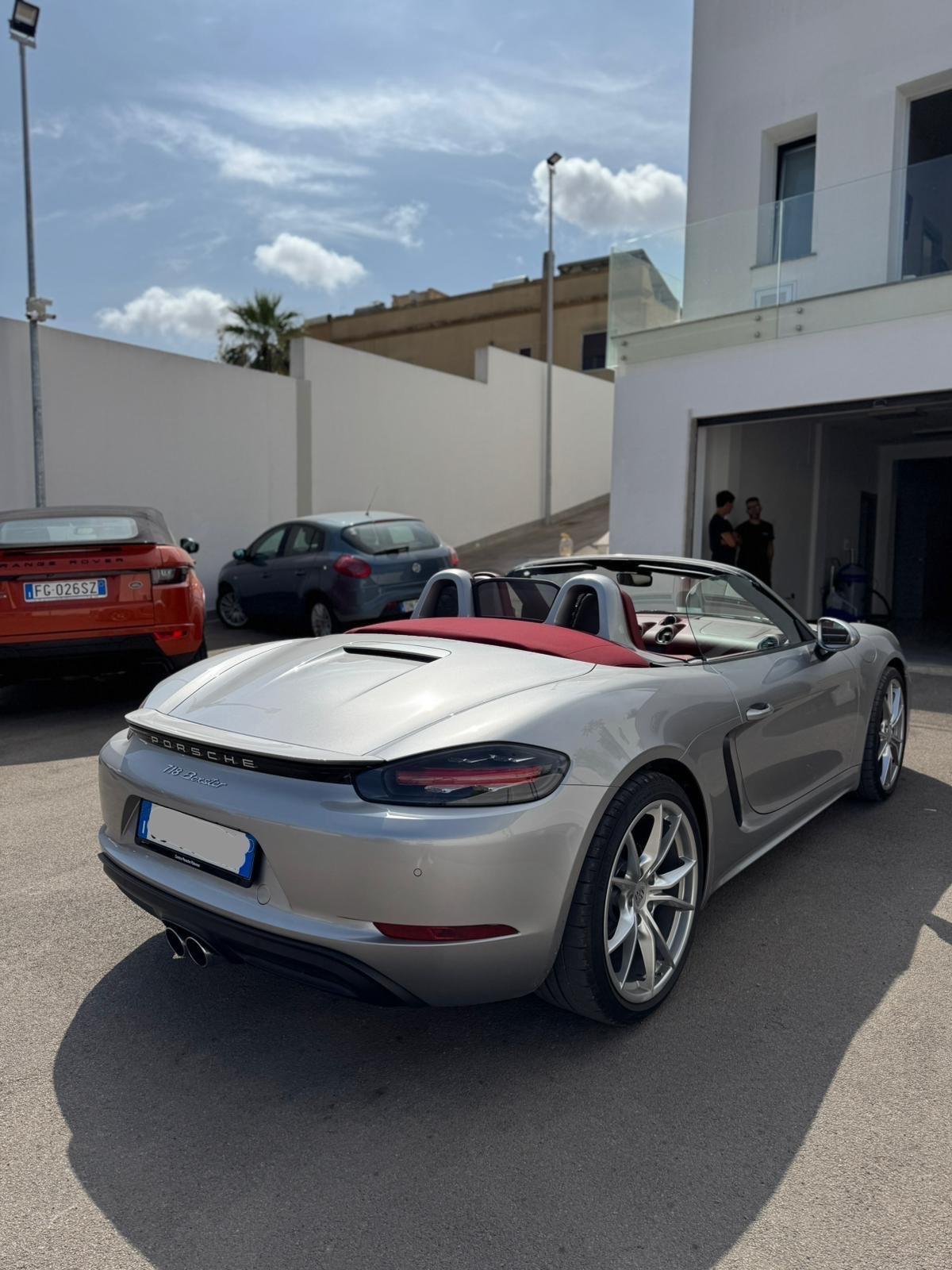 Porsche 718 Spyder Boxster 2.0
