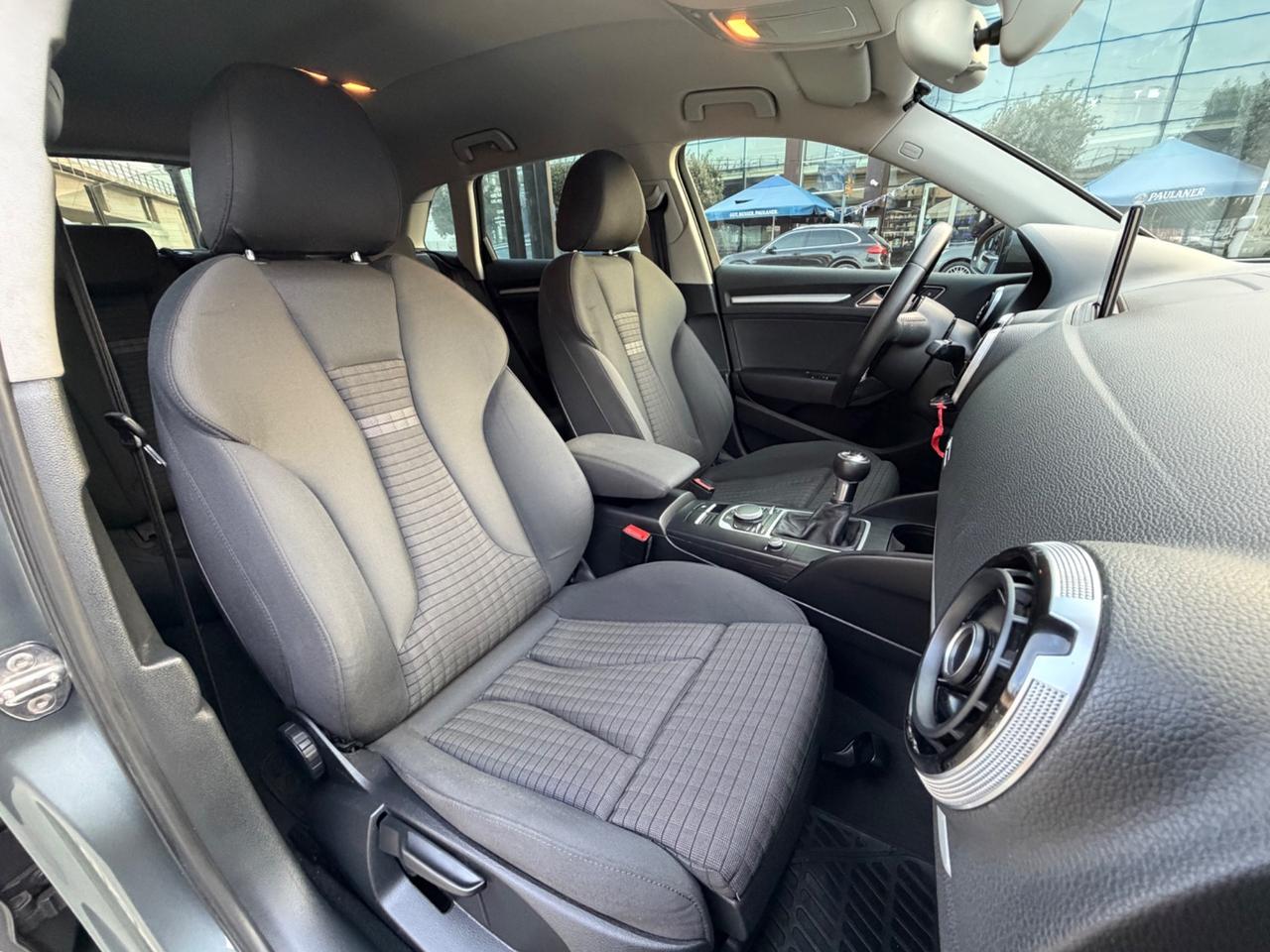 Audi A3 Sportback 1.6 TDI Ambition - GARANZIA